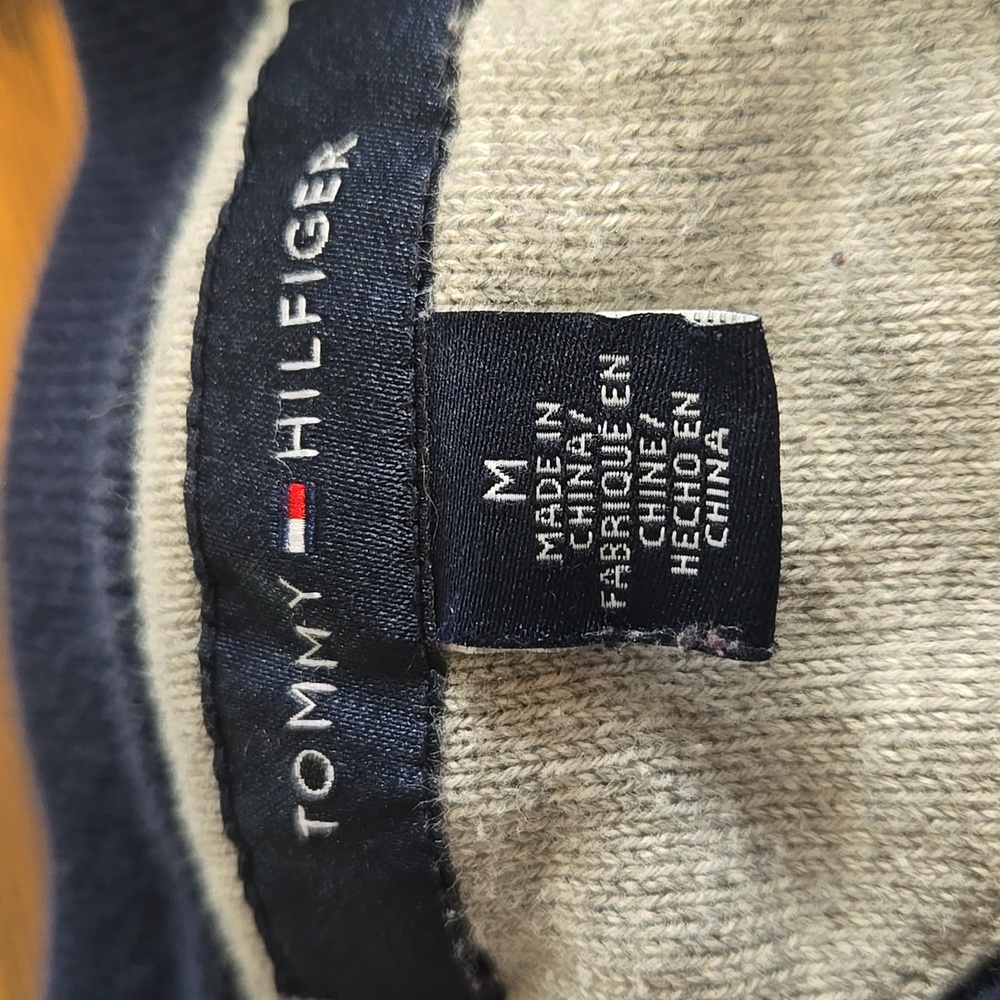 Tommy Hilfiger Navy Blue V-Neck - Picture 3 of 3